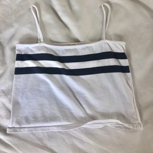 🎡Brandy Melville tank